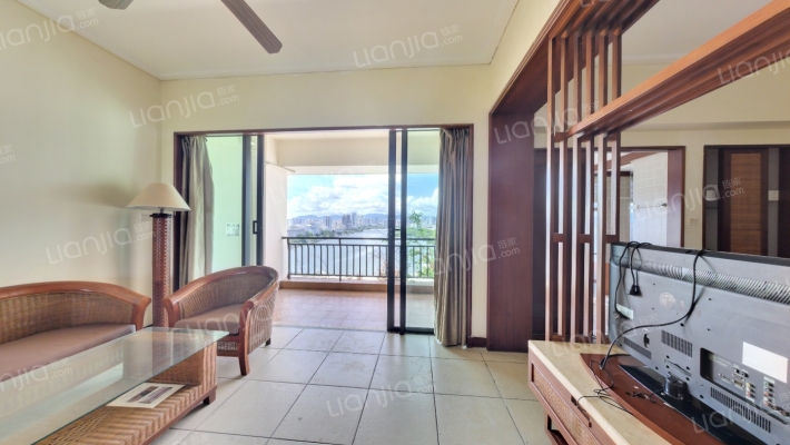 时代海岸公寓二手房实景图