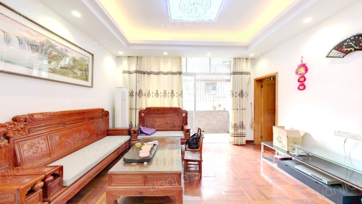 鸿图一街二手房实景图