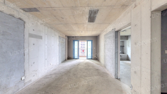 华远海蓝郡二手房实景图