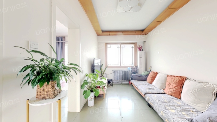 城东路243号院二手房实景图