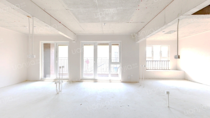 龙湖悠山郡二手房实景图