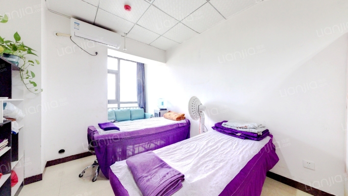 瀚海爱特中心二手房实景图