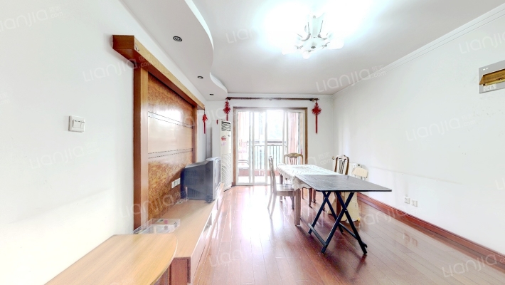 四季花园二手房实景图