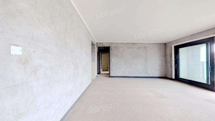 融创溪山春晓一期2地块二手房实景图