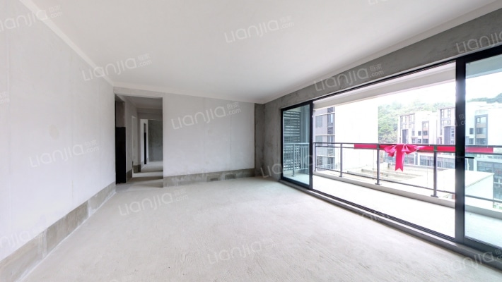 中海映山湖观湖二手房实景图