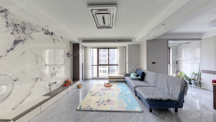 蓝湖庭二手房实景图