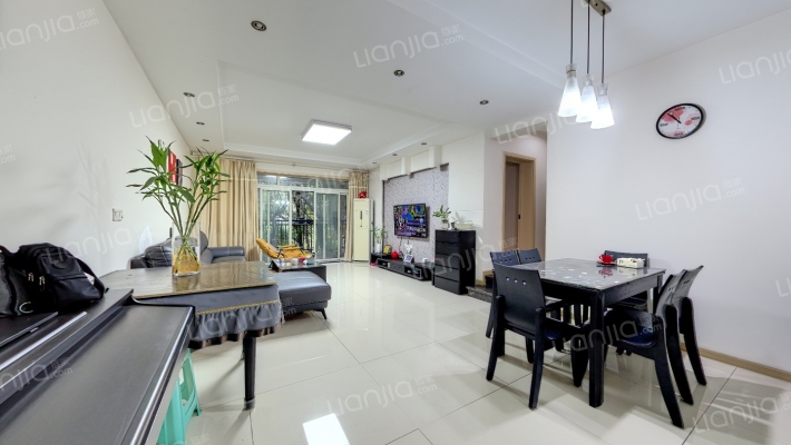 典雅森林花园二手房实景图