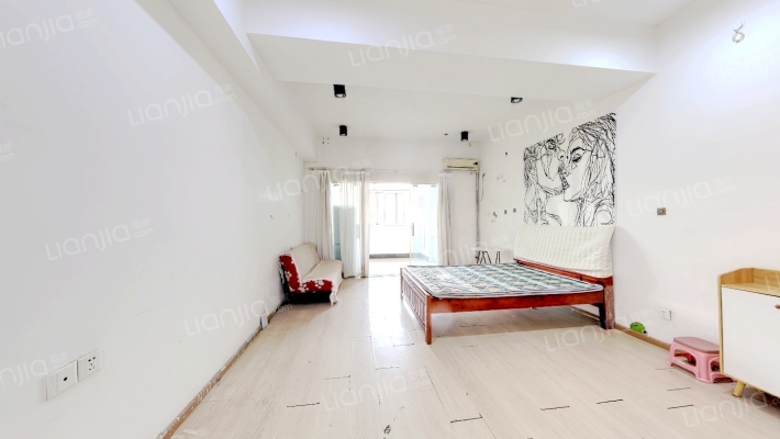 美奇国际二手房实景图