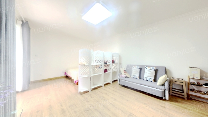 四季青城(白鹤路)二手房实景图