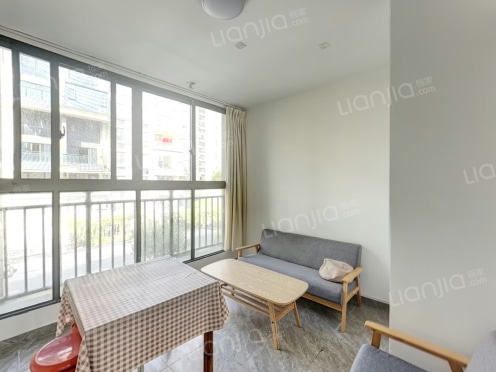 整租·国风云樾花园 4室2厅 南