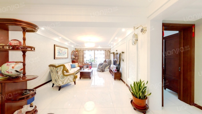 宇成嘉苑二手房实景图