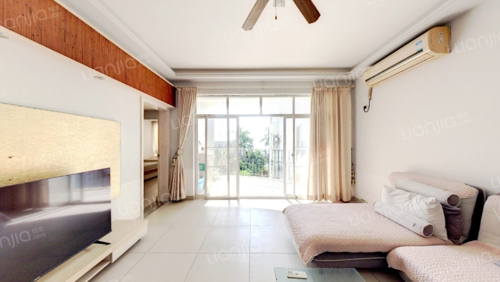 万勃温泉海景山庄二手房实景图