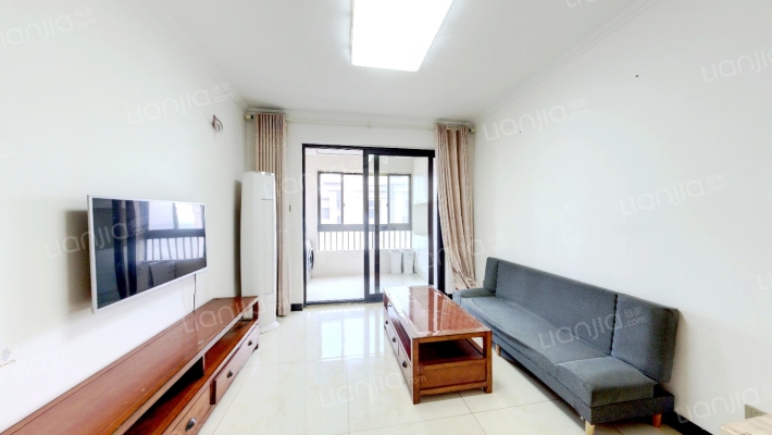 信地华地城二手房实景图