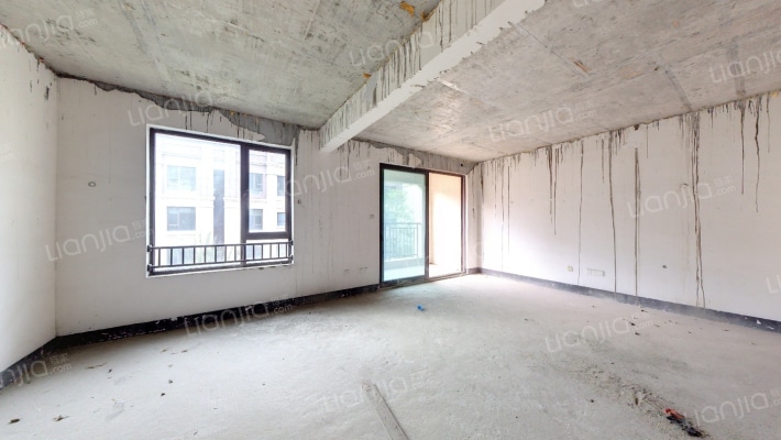 中海御湖世家东区二手房实景图