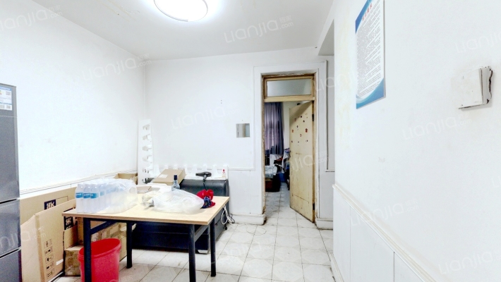 市燃料公司宿舍二手房实景图