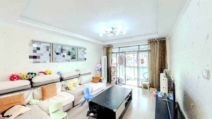 米罗蓝山二手房实景图