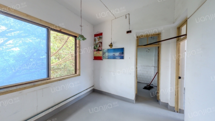 华东交通大学南区宿舍楼二手房实景图