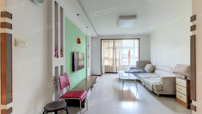 沈飞兰庭园南区二手房实景图