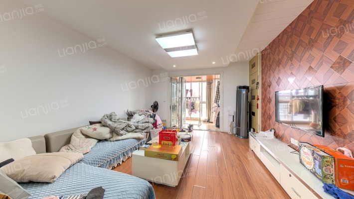 学府雅苑二手房实景图