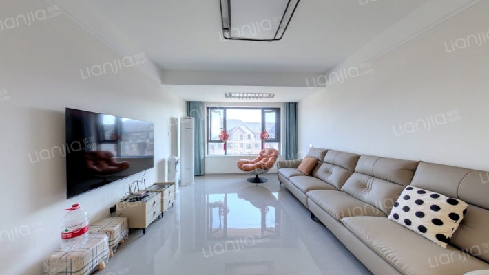 天山名苑二手房实景图