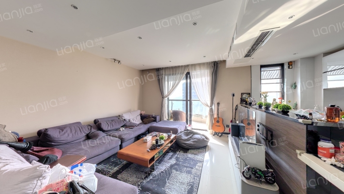 新南中心二手房实景图