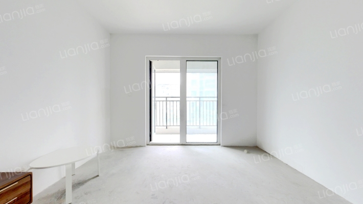 海信依云小镇莱茵二手房实景图