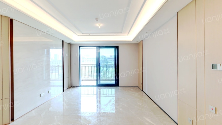 万科翡翠国宾D地块二手房实景图