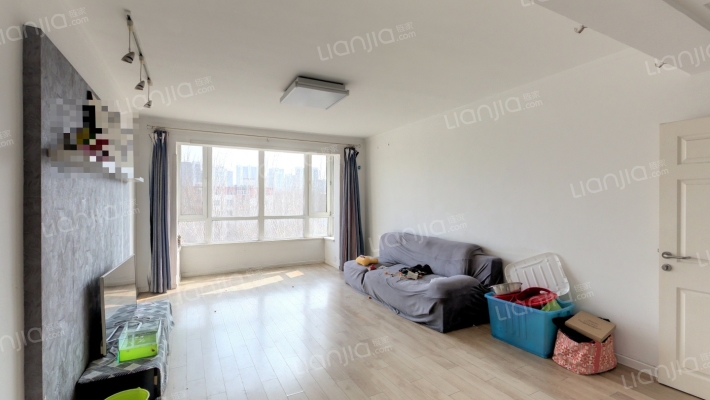 艺术家园二手房实景图