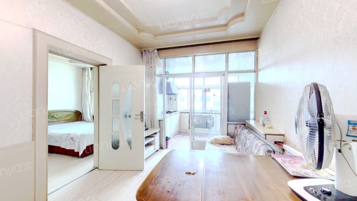 泰山小区二手房实景图