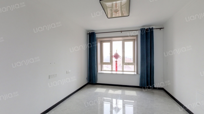 万科翡翠紫台二手房实景图