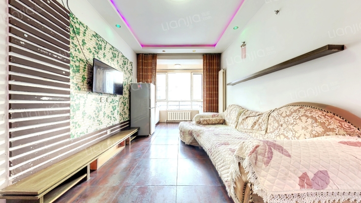 艳粉新城二手房实景图