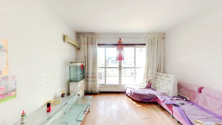 南辛花园二手房实景图