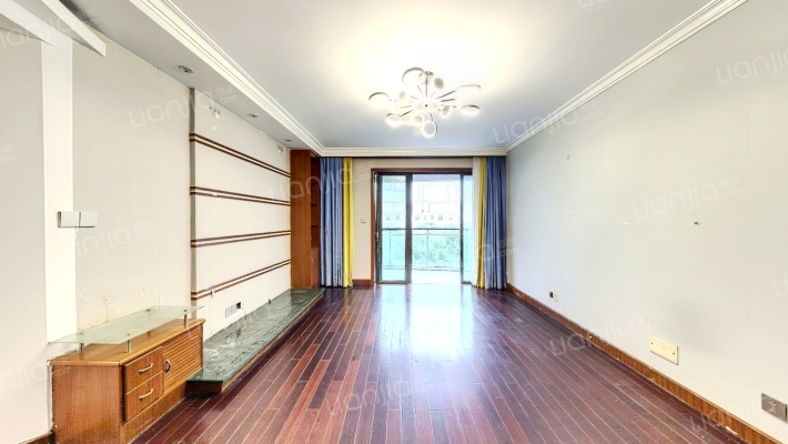 河滨围城二手房实景图