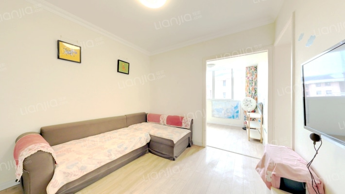 由由三村二手房实景图