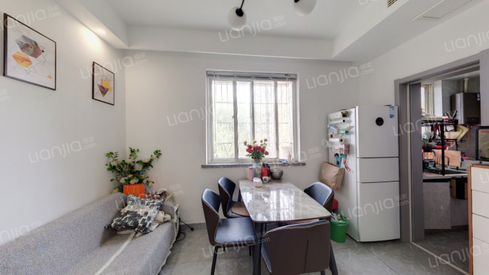 滨江小区二手房实景图