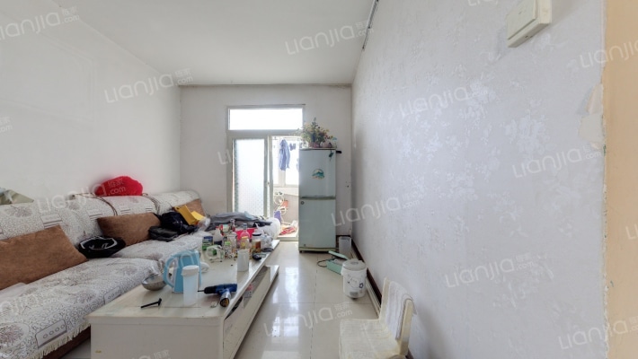 苗圃街11号院二手房实景图