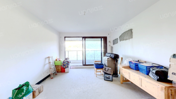 云麓台一组团二手房实景图