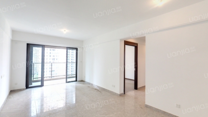 保利碧桂园悦公馆B区二手房实景图