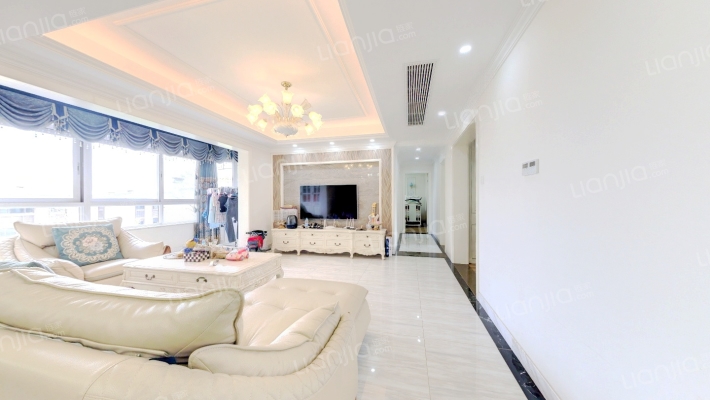 保利碧湖苑二手房实景图