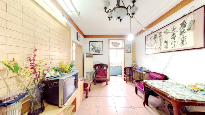 市委机关宿舍二手房实景图