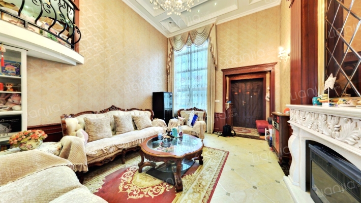 金水湾(别墅)二手房实景图