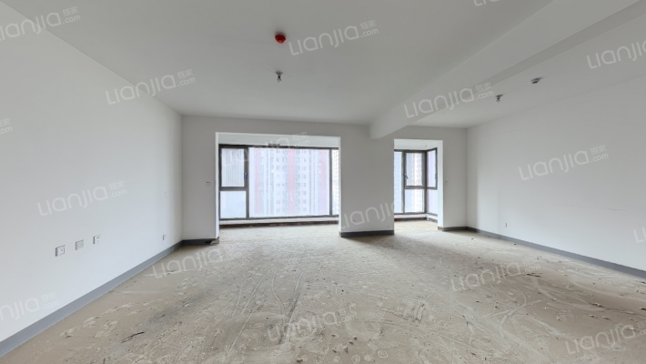 白桦林团圆二手房实景图