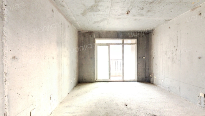 龙天名俊二手房实景图