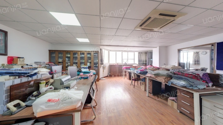 兴盛大厦二手房实景图