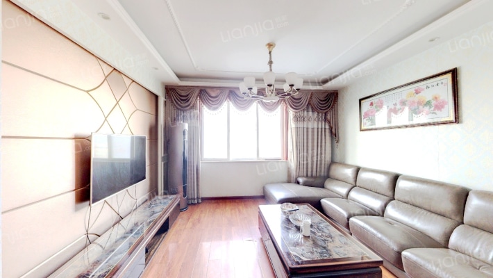 泾渭馨佳苑二手房实景图