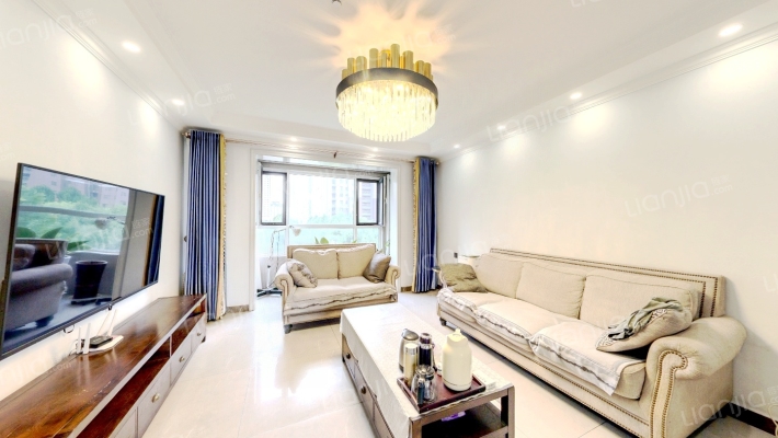 博雅盛世E区二手房实景图