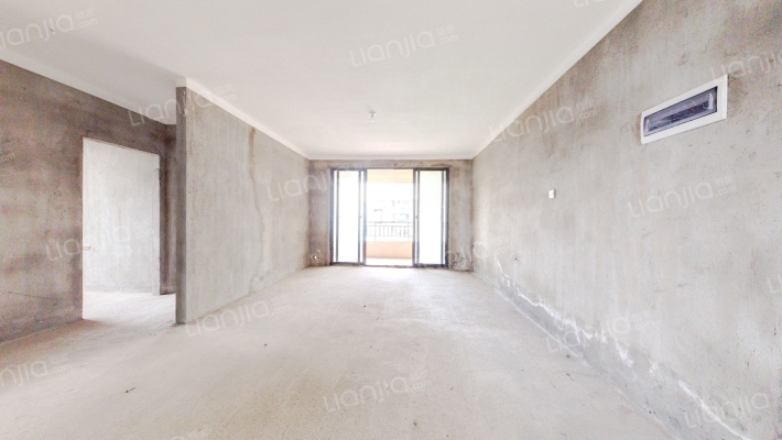 新琚花园E2区二手房实景图