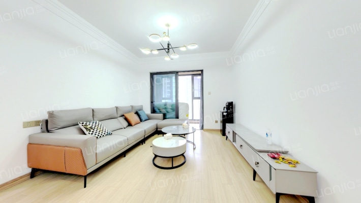 美的新城公园天下二手房实景图