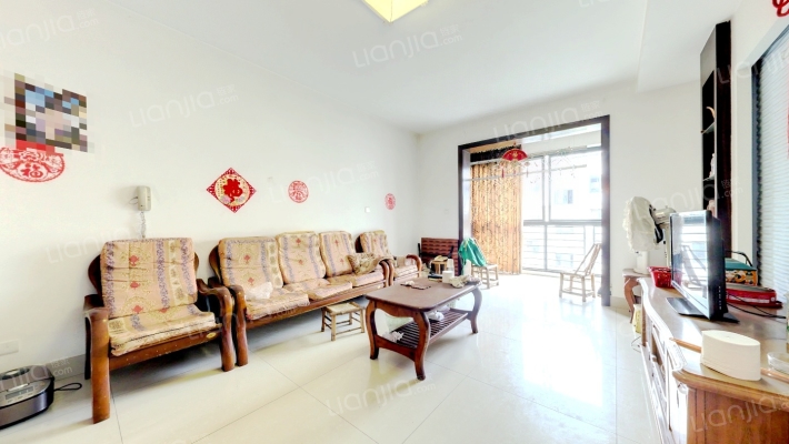 禾嘉名邸二手房实景图