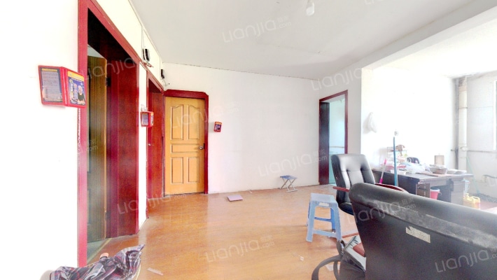 红杨花园二手房实景图